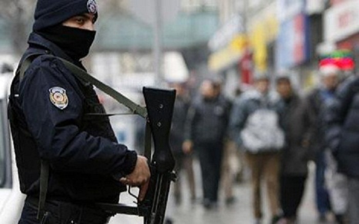 Senior general among 52 troops arrested in Turkey 